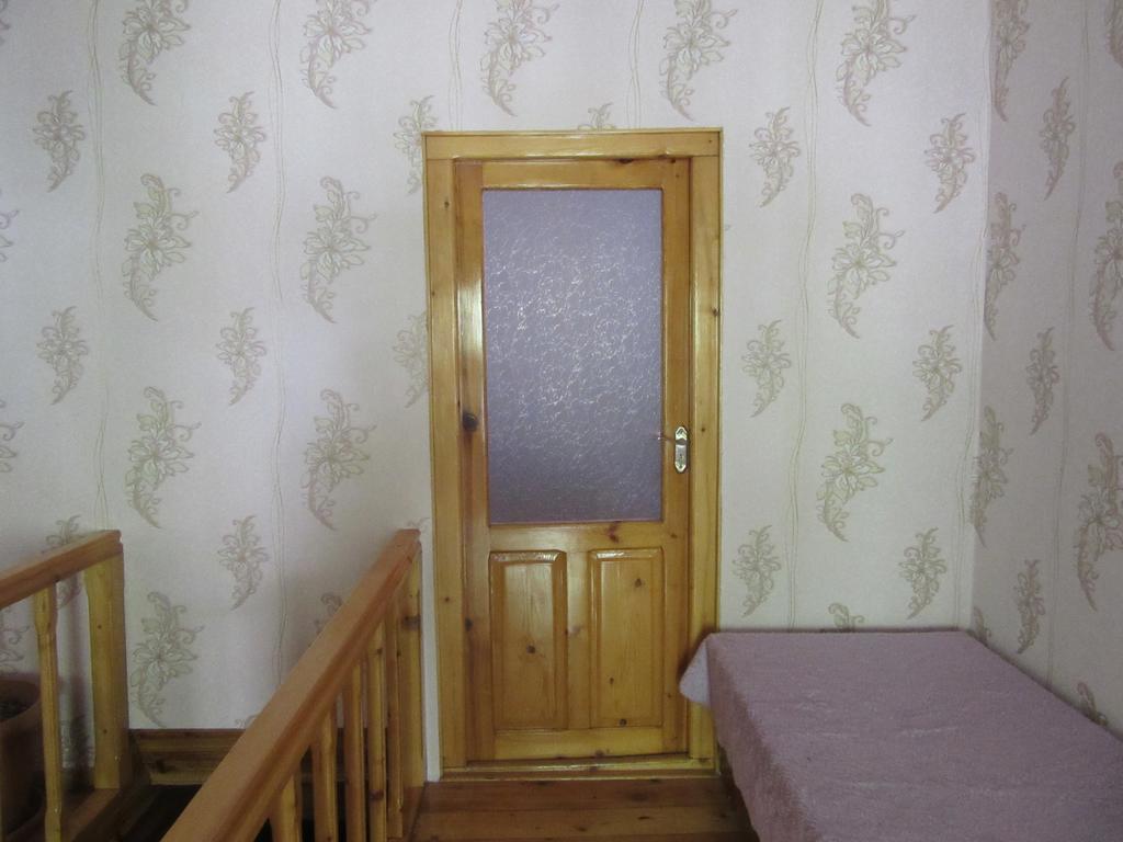 Guest House Kostava Borzsomi Kültér fotó